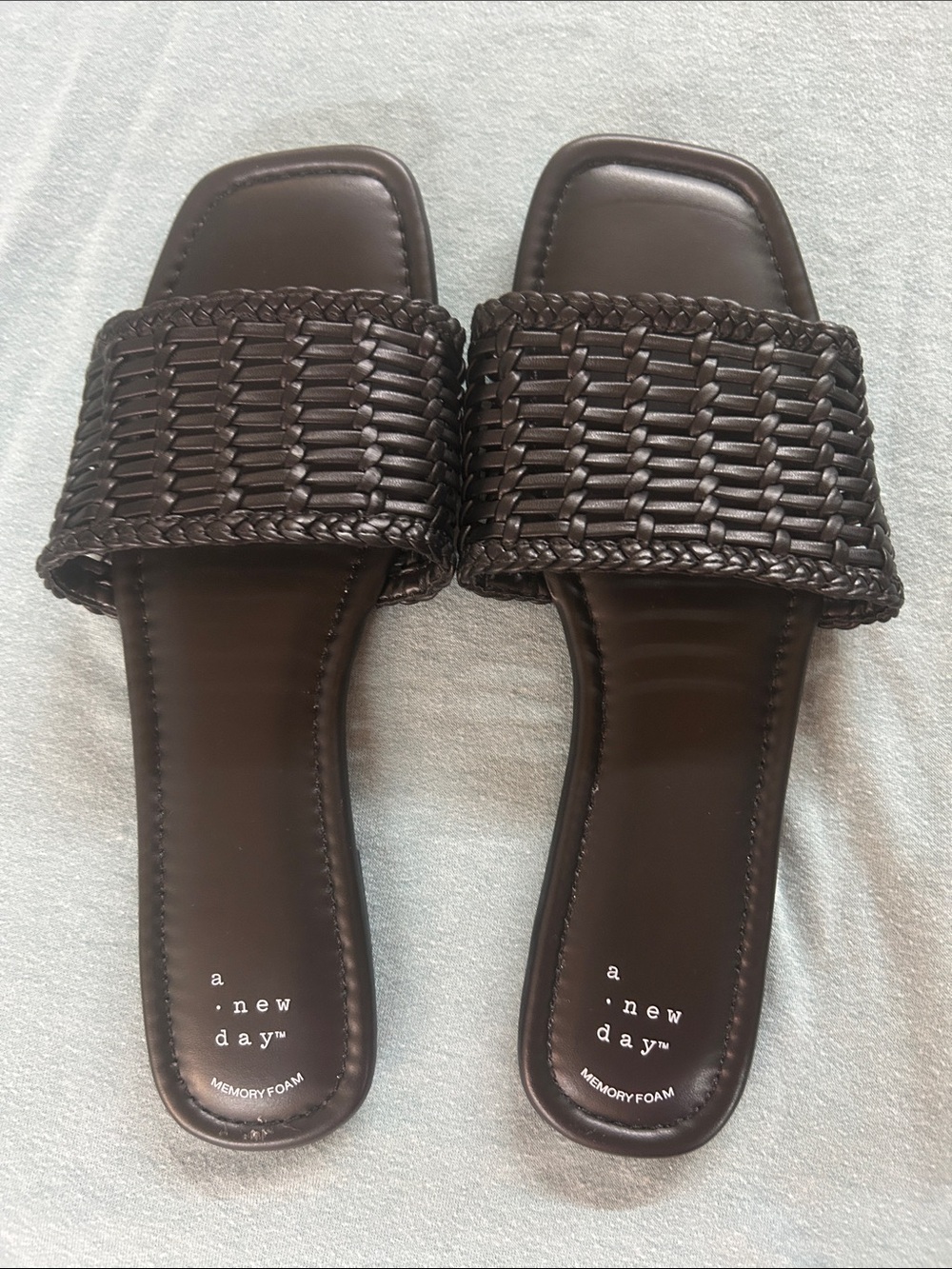 a new day Woven Slide Sandals in black 9.5 NWOT - Picture 2 of 3